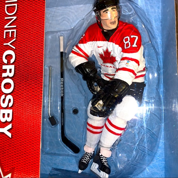 🇨🇦 Sidney Crosby 12'' Figure Vancouver 2010 Olympics - Picture 9 of 16